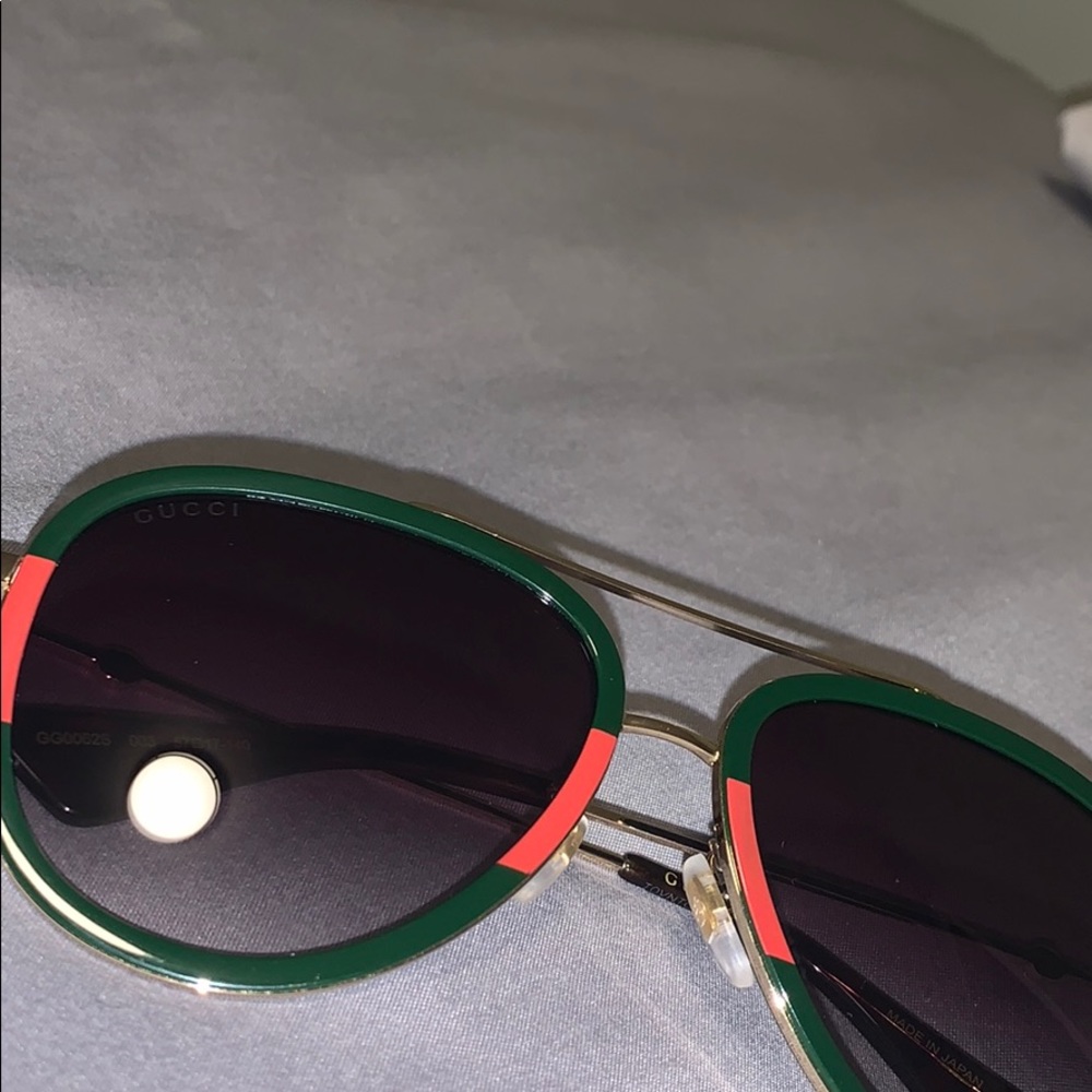 Aviator metal sunglasses Gucci